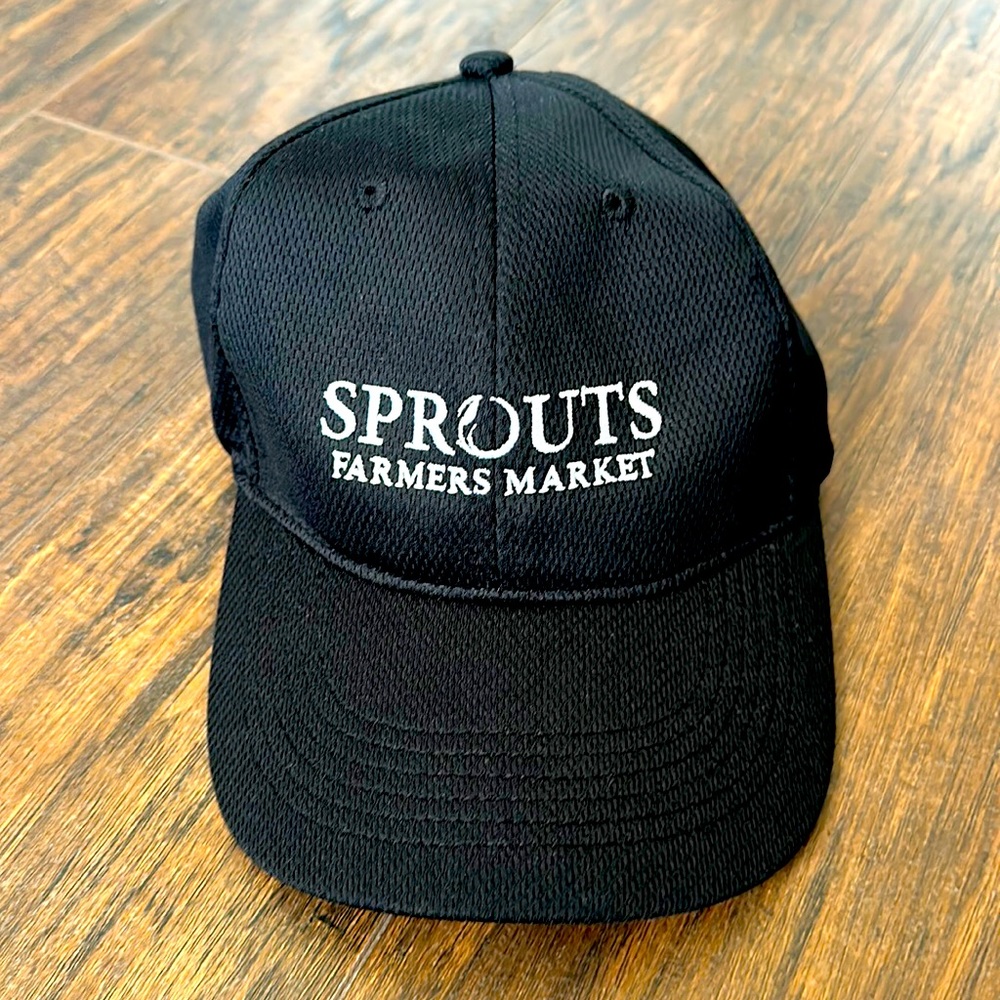 Black Sprouts dad hat! Velcro back & 100% polyester